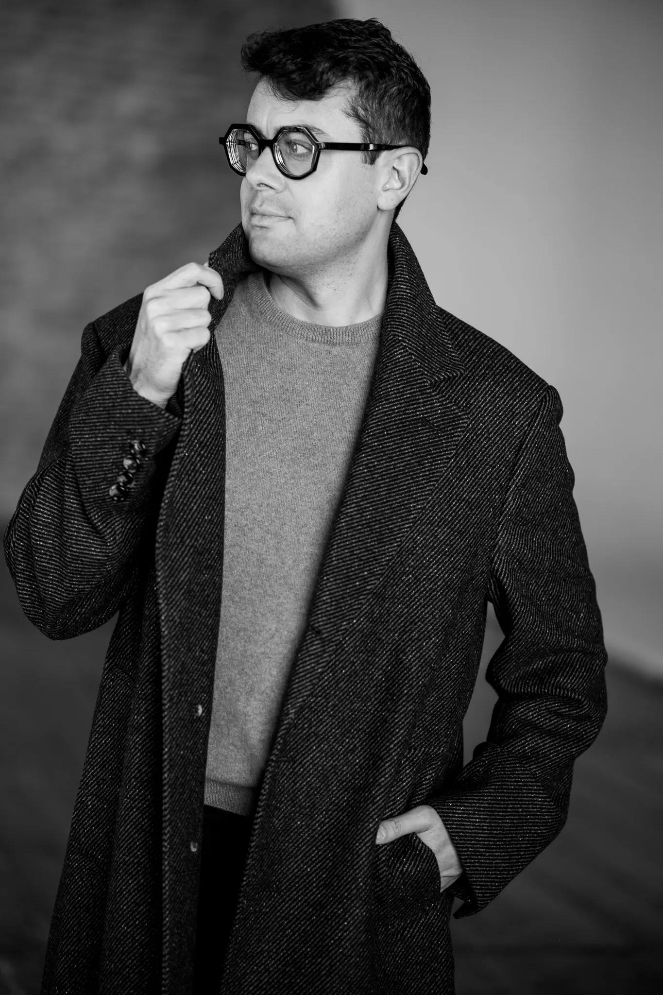 Alessandro Martire playing piano